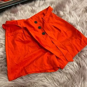 Short small brandnew never use no tag.